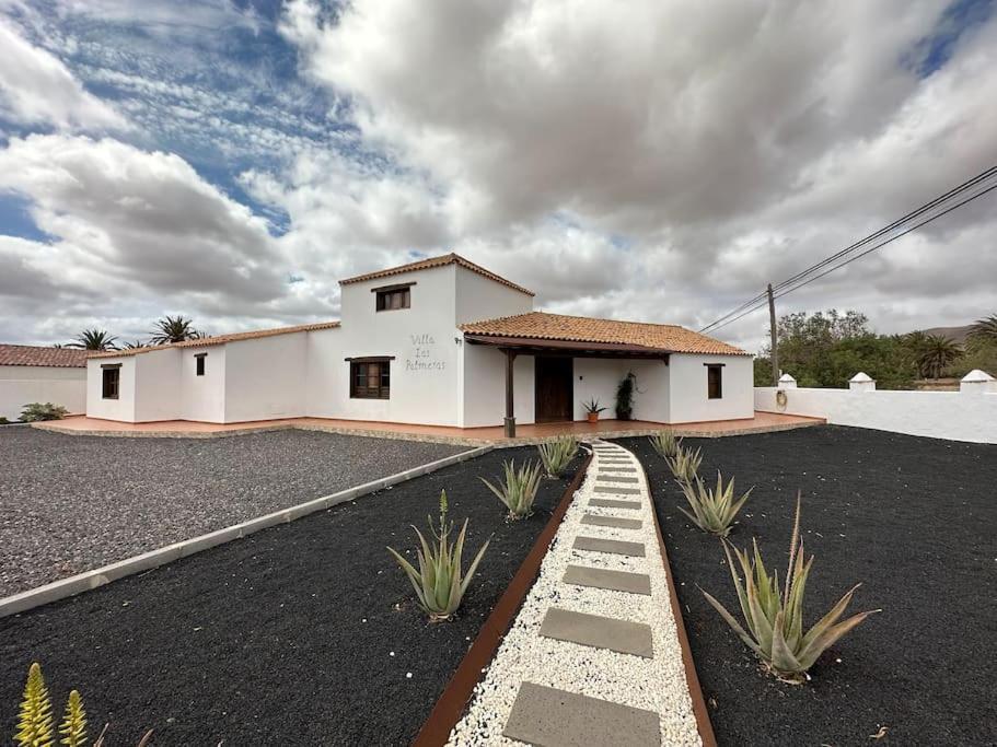 Villa With Pool In The Centre Of Fuerteventura Antigua  Exterior photo