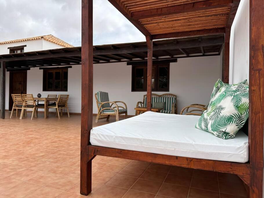 Villa With Pool In The Centre Of Fuerteventura Antigua  Exterior photo